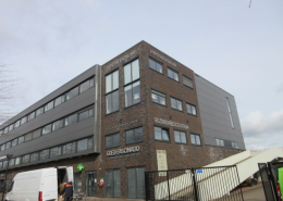 Kantoorunit in multitenant verhuurd kantoorgebouw