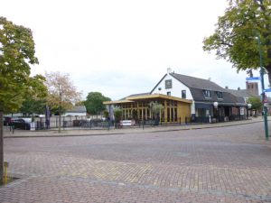 Horeca, cafe/zalen/restaurant/bovenwoning en buitenterrein